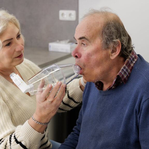 Longfunctietest oudere patient.jpg